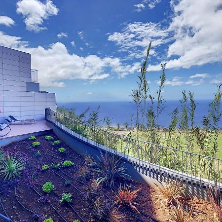 Over The Cliff Apartment By Lovelystay Φουνκάλ Εξωτερικό φωτογραφία