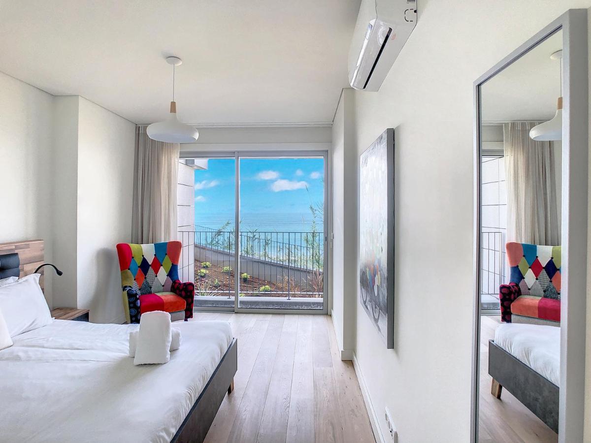 Over The Cliff Apartment By Lovelystay Φουνκάλ Εξωτερικό φωτογραφία